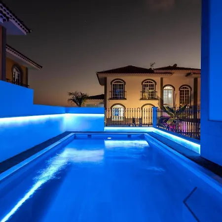 Villa Costa Adeje * אדחה