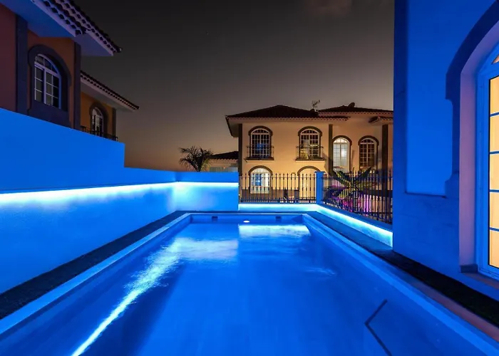 Villa Costa Adeje * אדחה